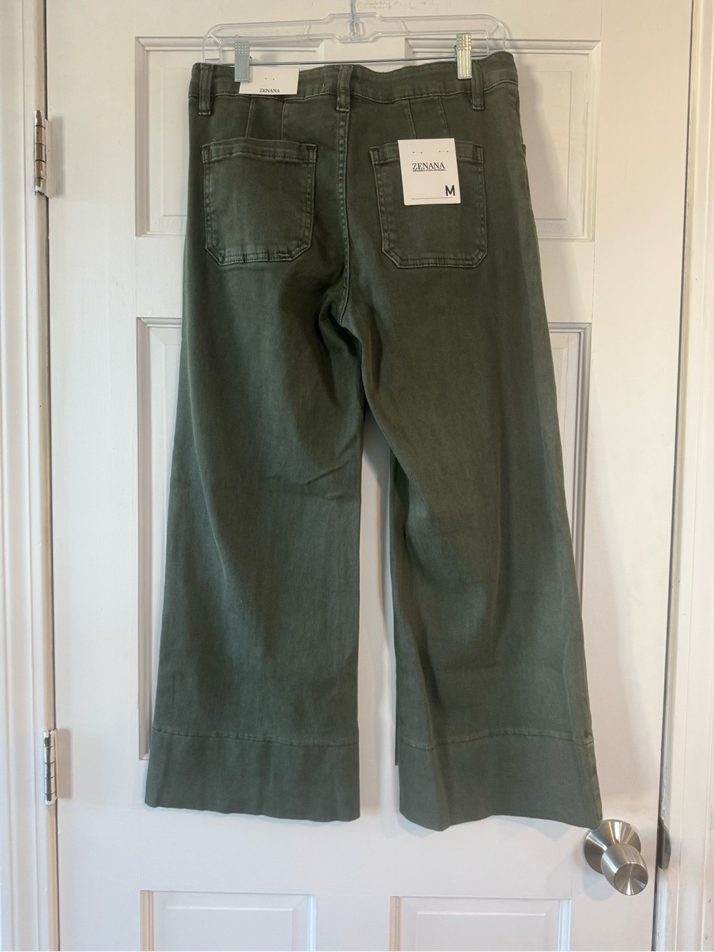 Zenana Olive wide leg crop . NWT - Picture 3 of 3
